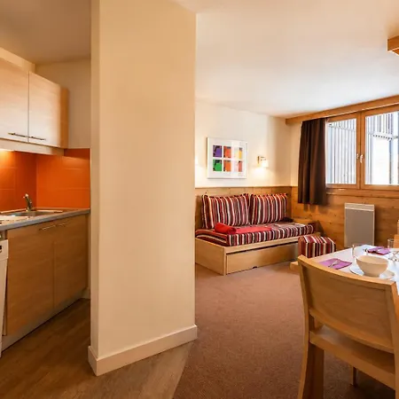 Apartment Les Gemeaux - Belle Plagne *